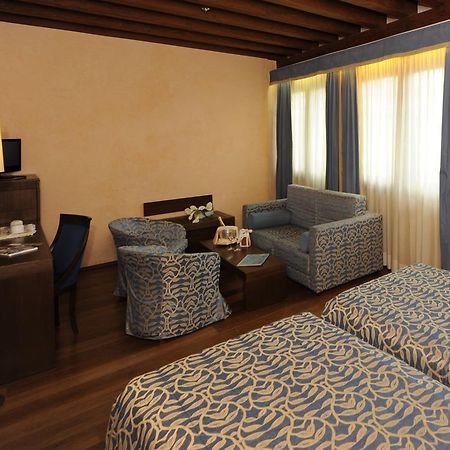 Palazzo Selvadego Hotel Venesia Bagian luar foto